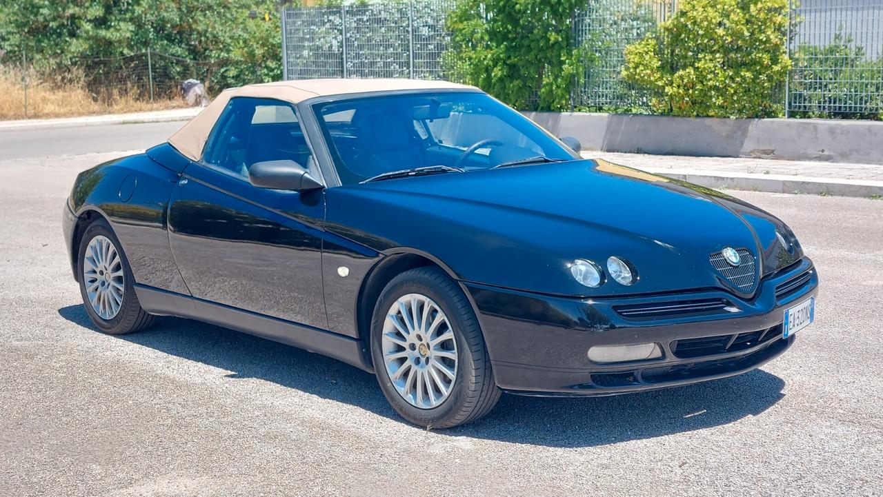 Alfa Romeo GTV Spider 2.0i 16V Twin Spark