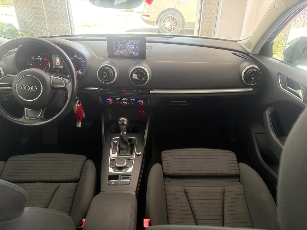 Audi A3 1.6 TDI clean diesel S tronic Ambiente