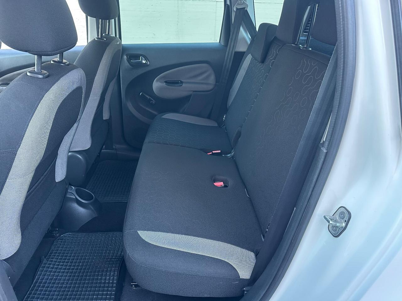 Citroen C3 Picasso 1.4GPL KM90.000 - 2010