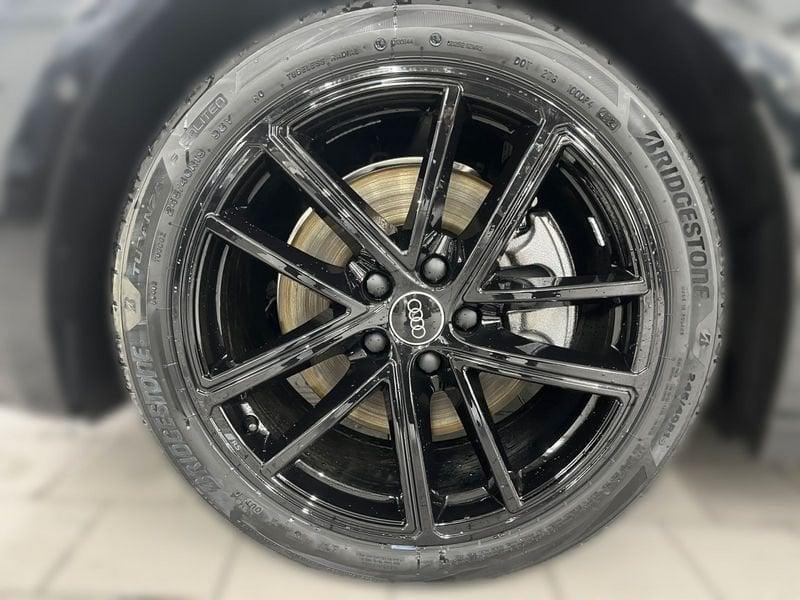 Audi A5 Avant TDI 150 kW S tronic mHEV+ S Line edition Matrix Led Gancio 19"