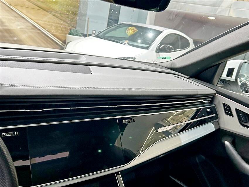 Audi Q8 50 TDI 286 CV quattro tiptronic Sport