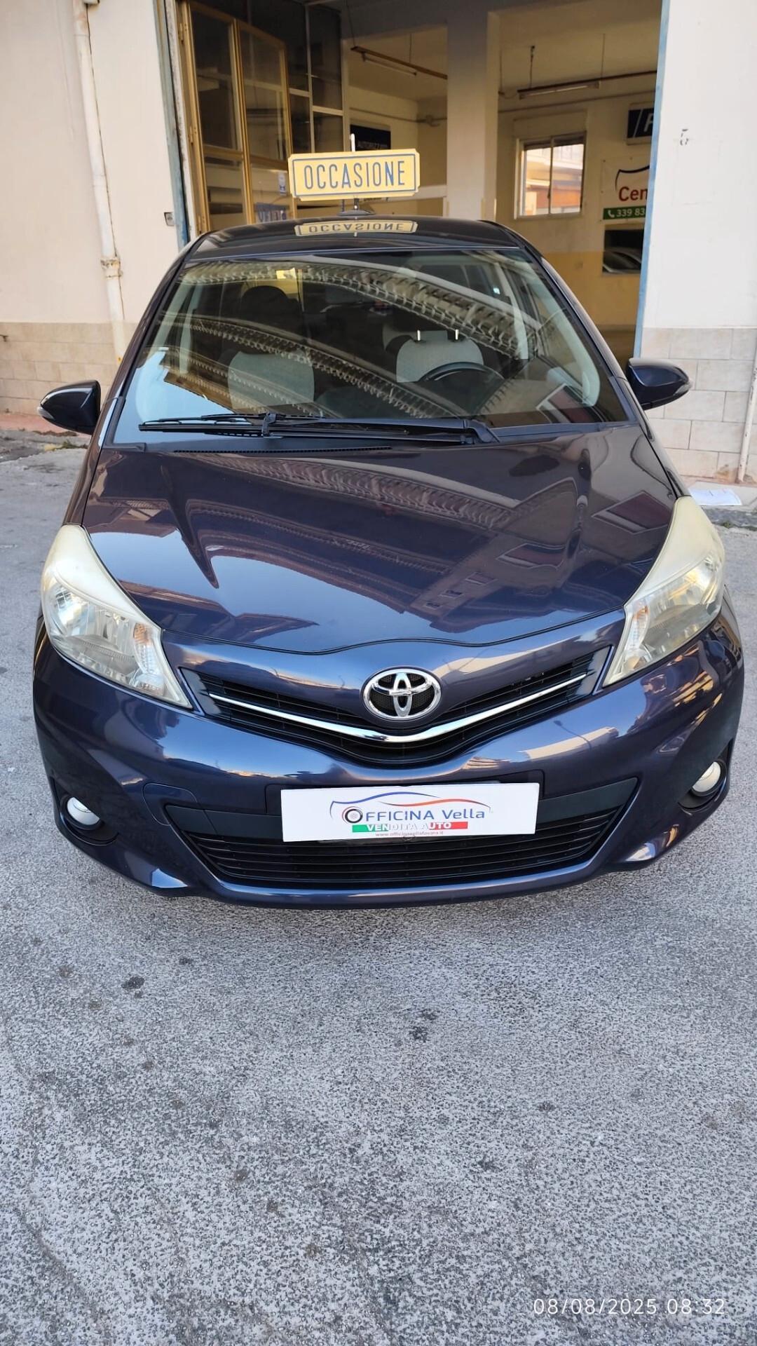 Toyota Yaris 1.0 5 porte