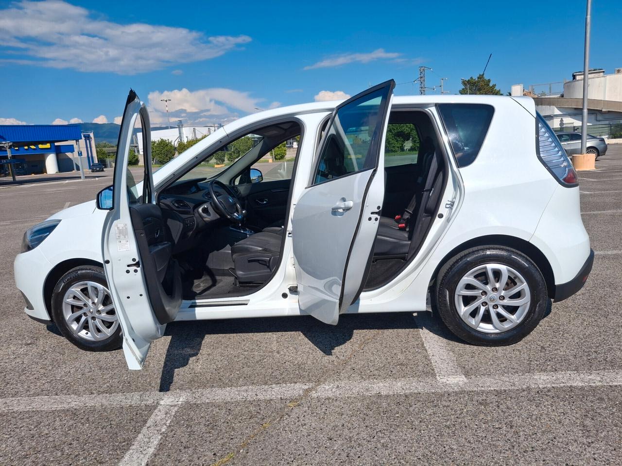 Renault Scenic XMod 1.5 dCi 110CV.Start&Stop-NAVIGATORE-