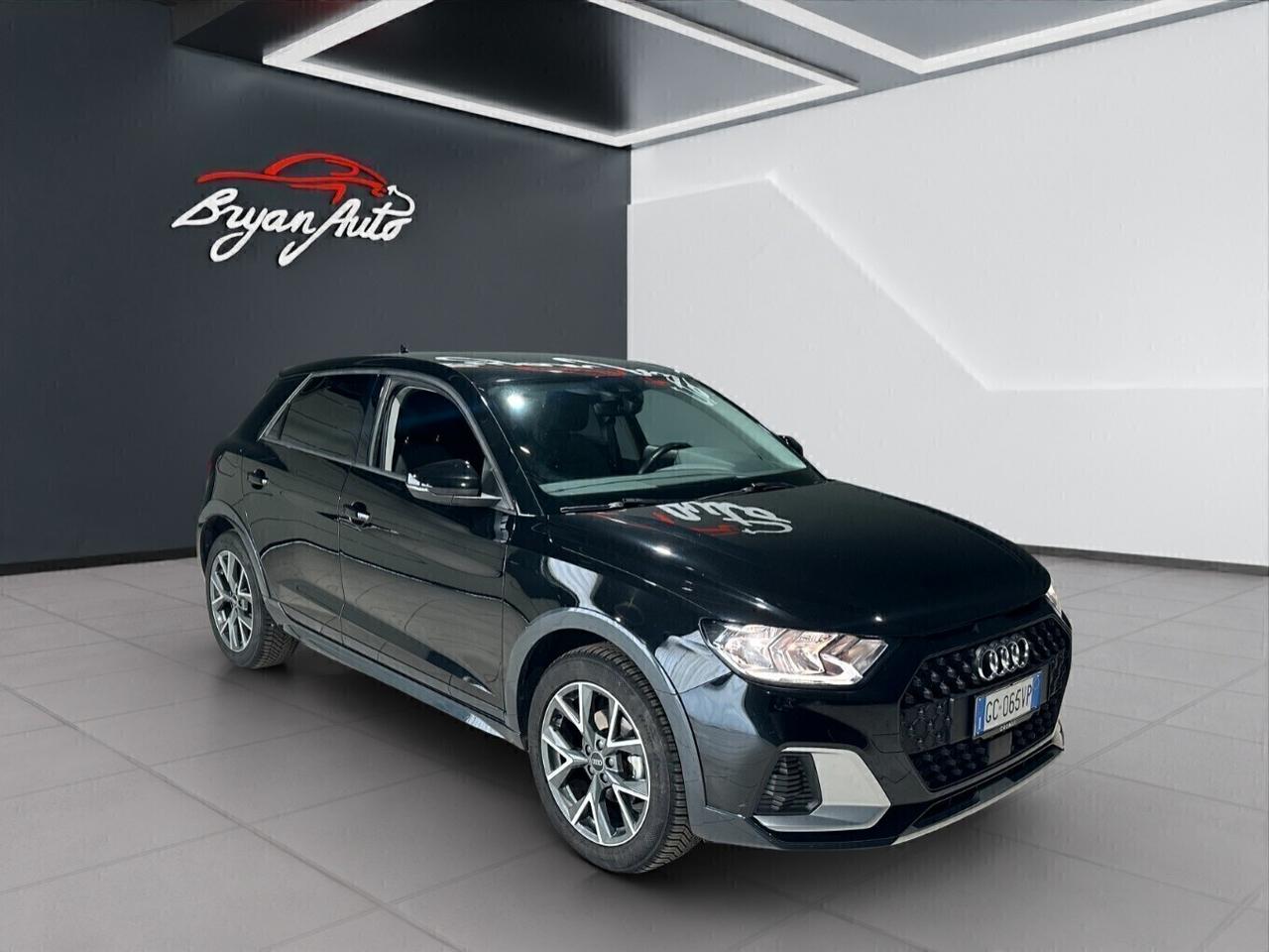 Audi A1 citycarver 30 TFSI S tronic Admired