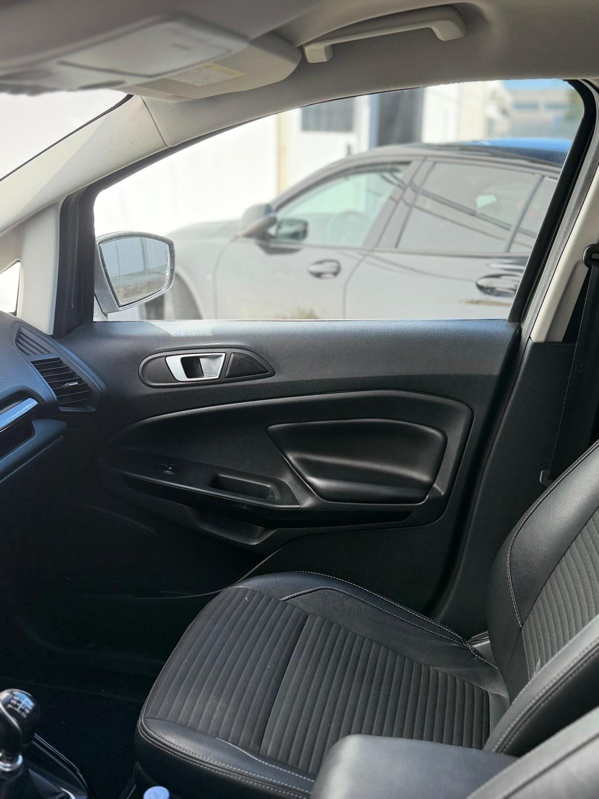 Ford EcoSport 1.0 EcoBoost 125 CV-MOTORE ROTTO