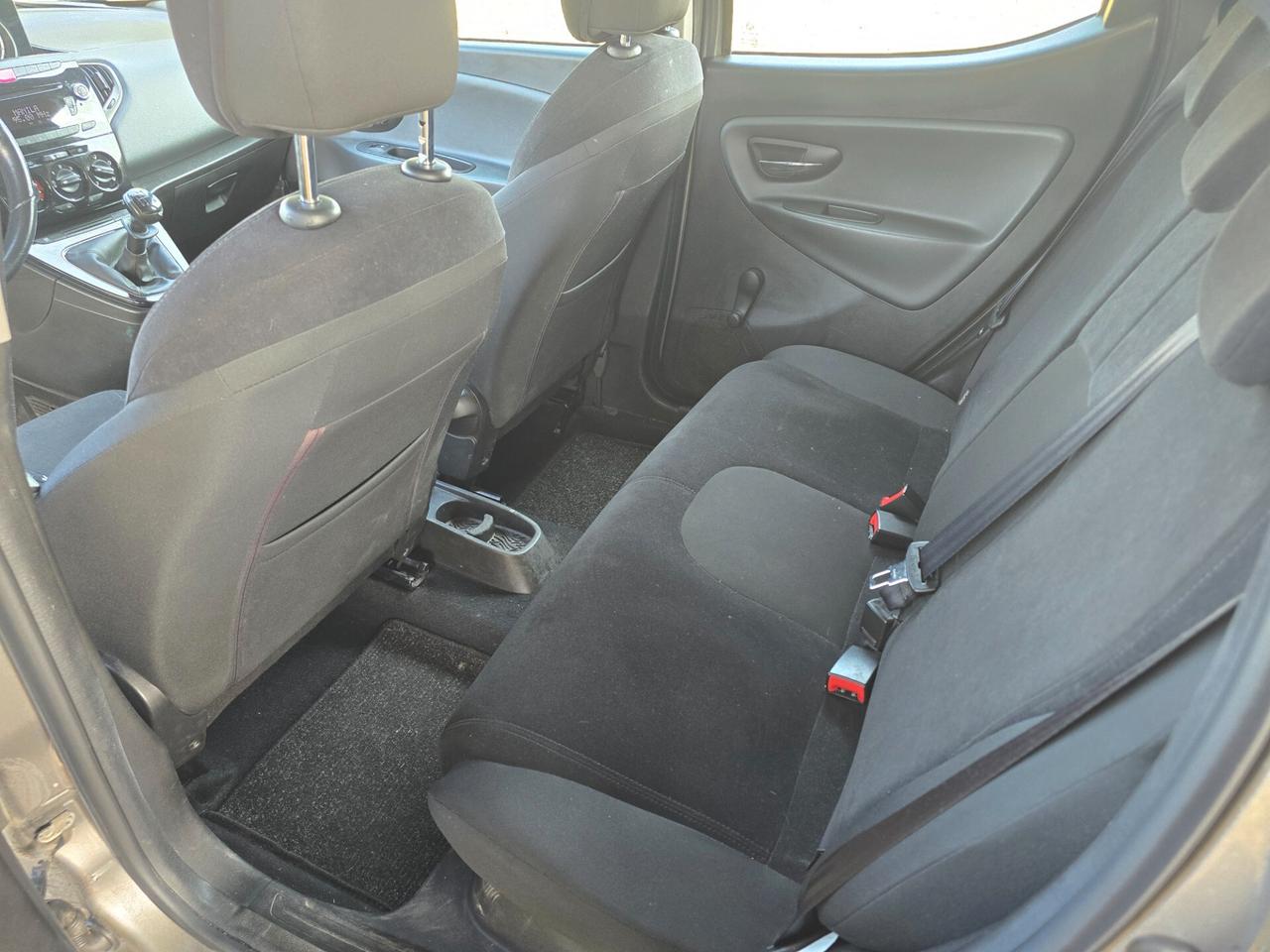 Lancia Ypsilon 1.2 69 CV 5 porte S&S Bi Color