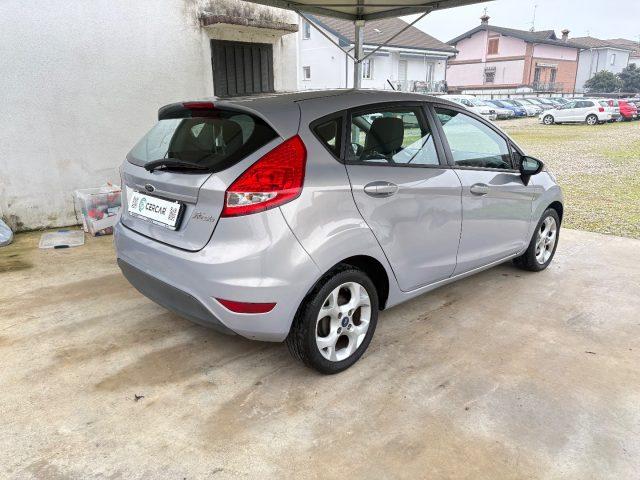 FORD Fiesta 1.4 TDCi 70CV 5 porte Titanium OK NEOPATENTATI