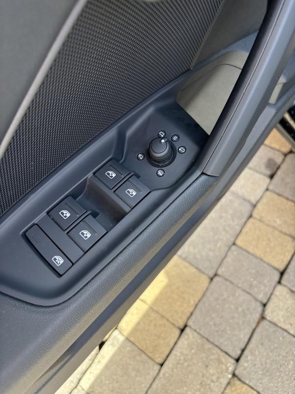 Audi A3 Sportback 30 1.0 tfsi Business LED-NAVI-PELLE