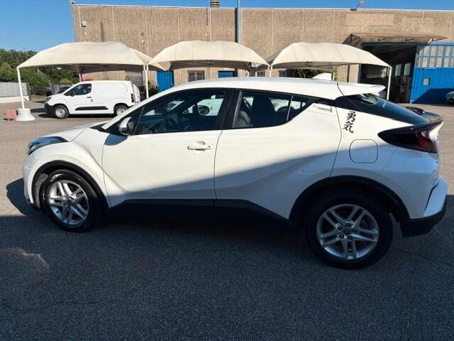 Toyota C-HR 1.8 Hybrid E-CVT Active