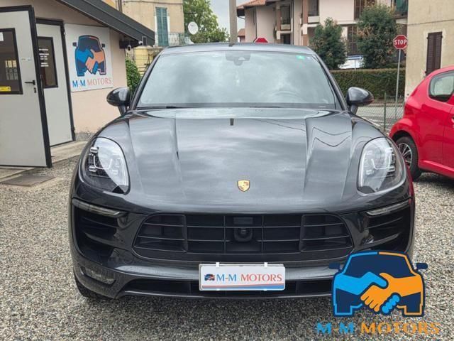 PORSCHE Macan 2.0