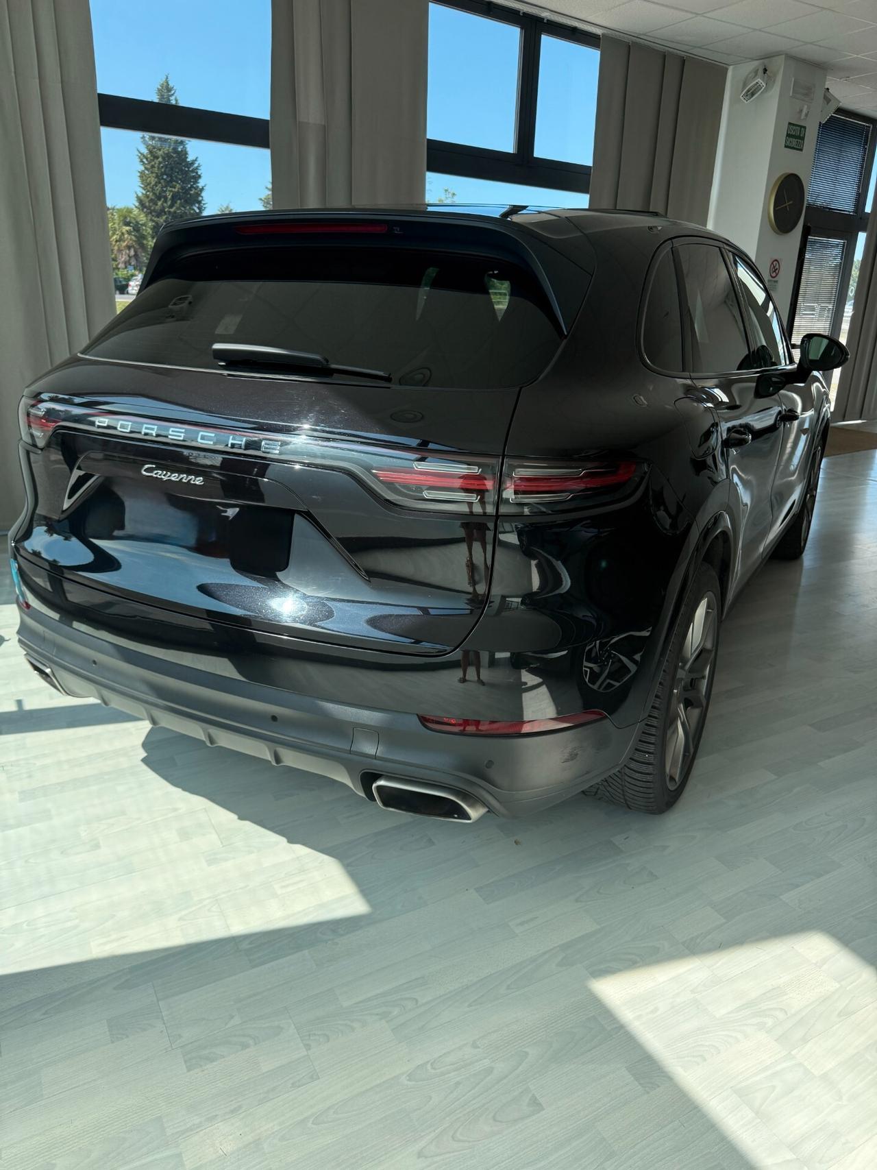 Porsche Cayenne 3.0