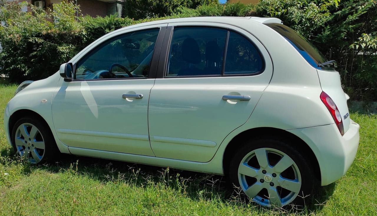 Nissan Micra 1.2 5 porte n-tec