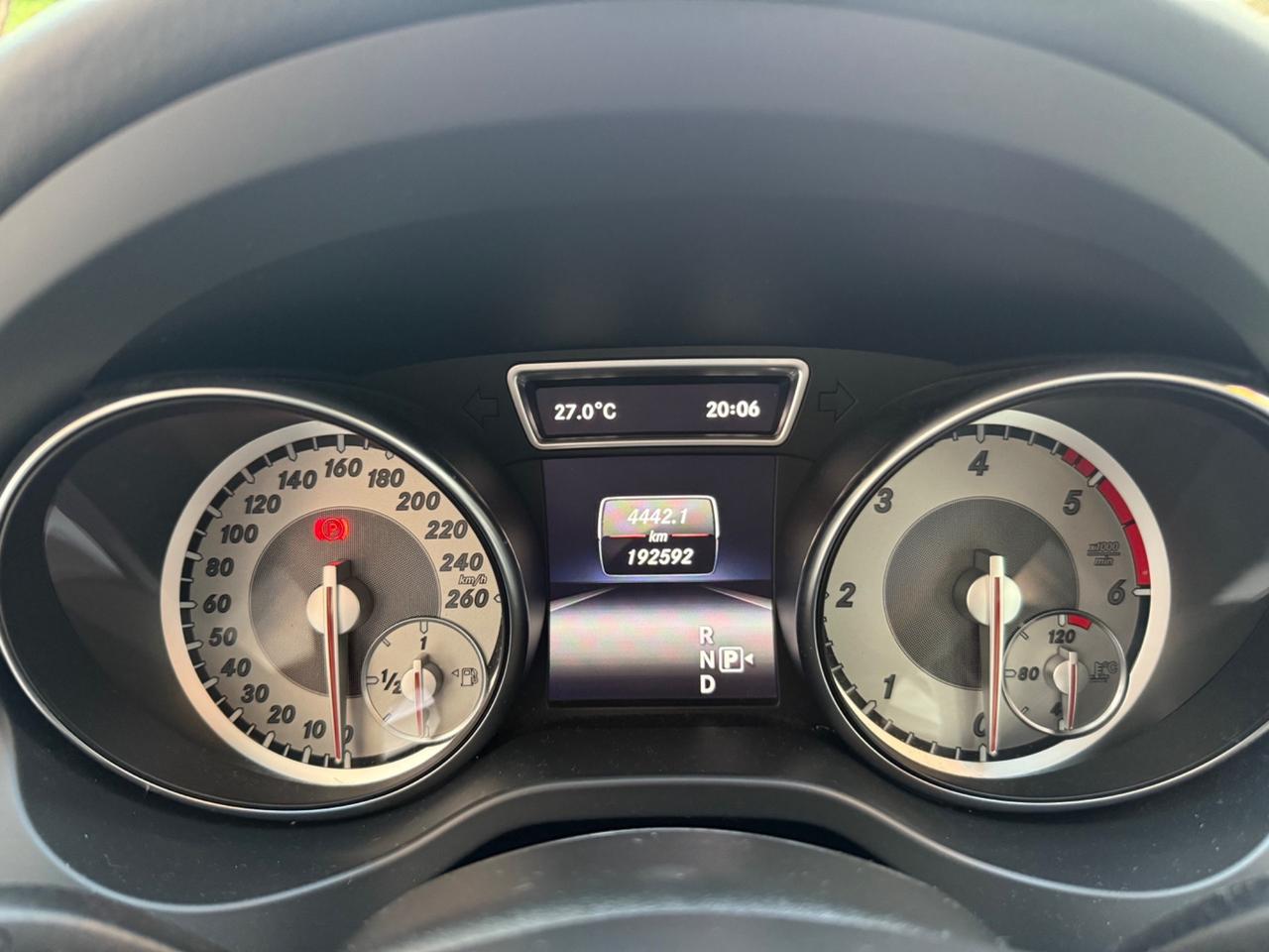 Mercedes-benz GLA 200 GLA 200 CDI Automatic Sport