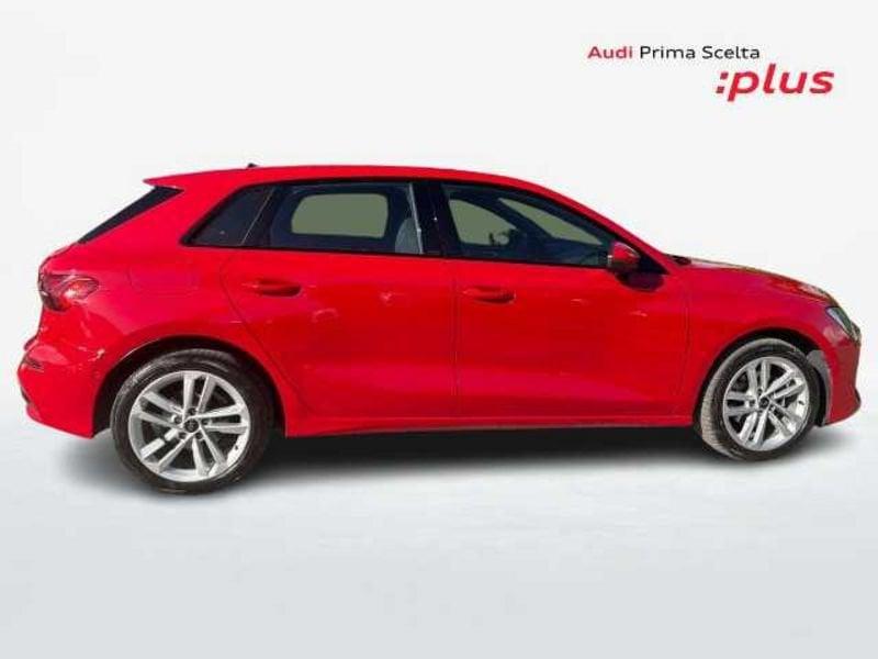 Audi A3 IV 2024 Sportback 2.0 tdi Business Advanced 116cv
