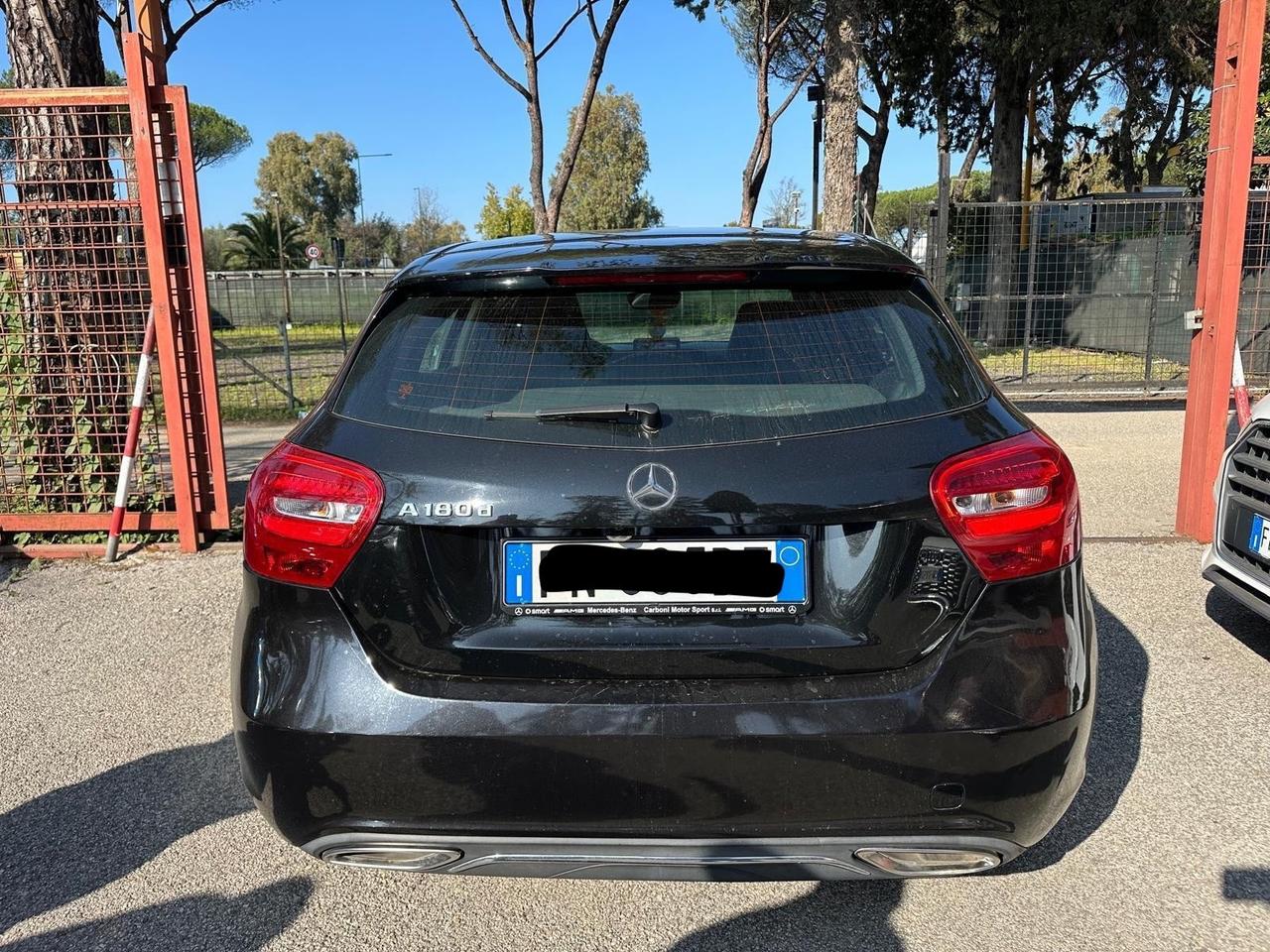 Mercedes-benz A 180 A 180 d Sport
