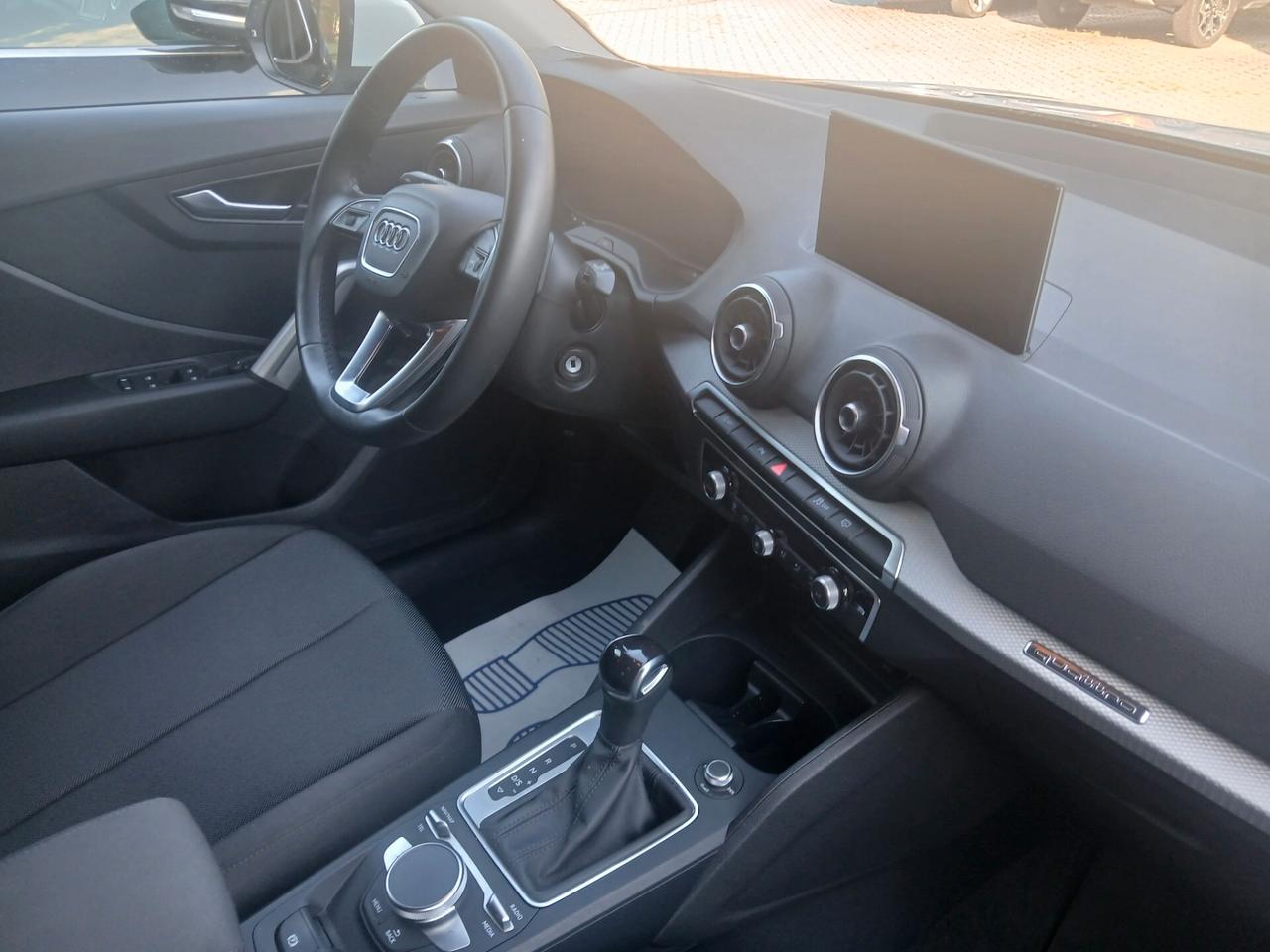 Audi Q2 35 TDI quattro S tronic line Edition