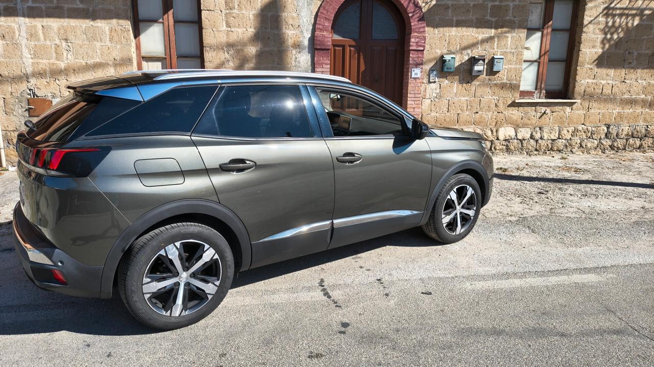 Peugeot 3008 BlueHDi 120 S&S Allure