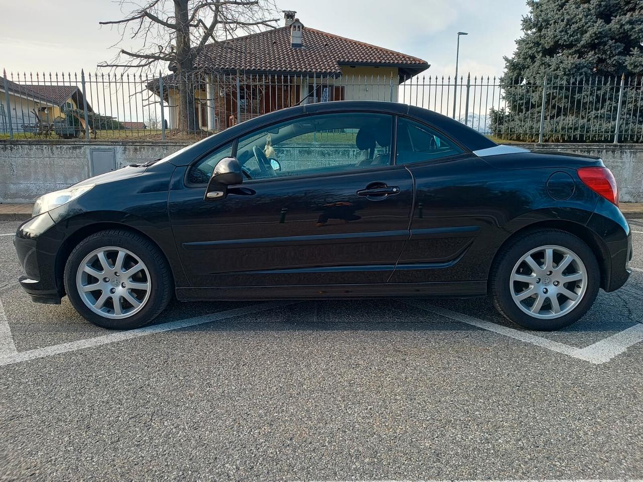 Peugeot 207 CC CambioAut.61900Km
