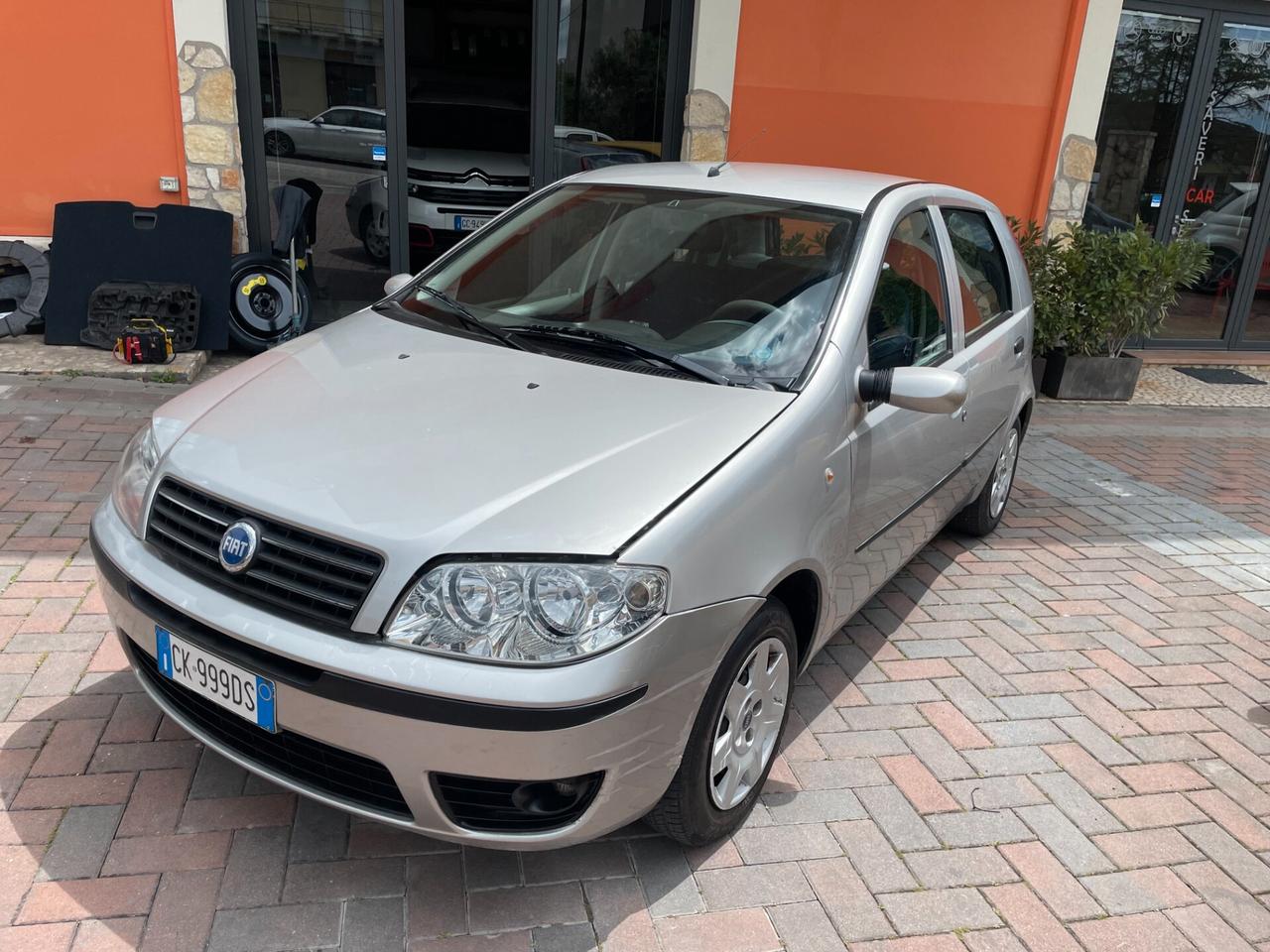 Fiat Punto 1.2i cat 5 porte ELX