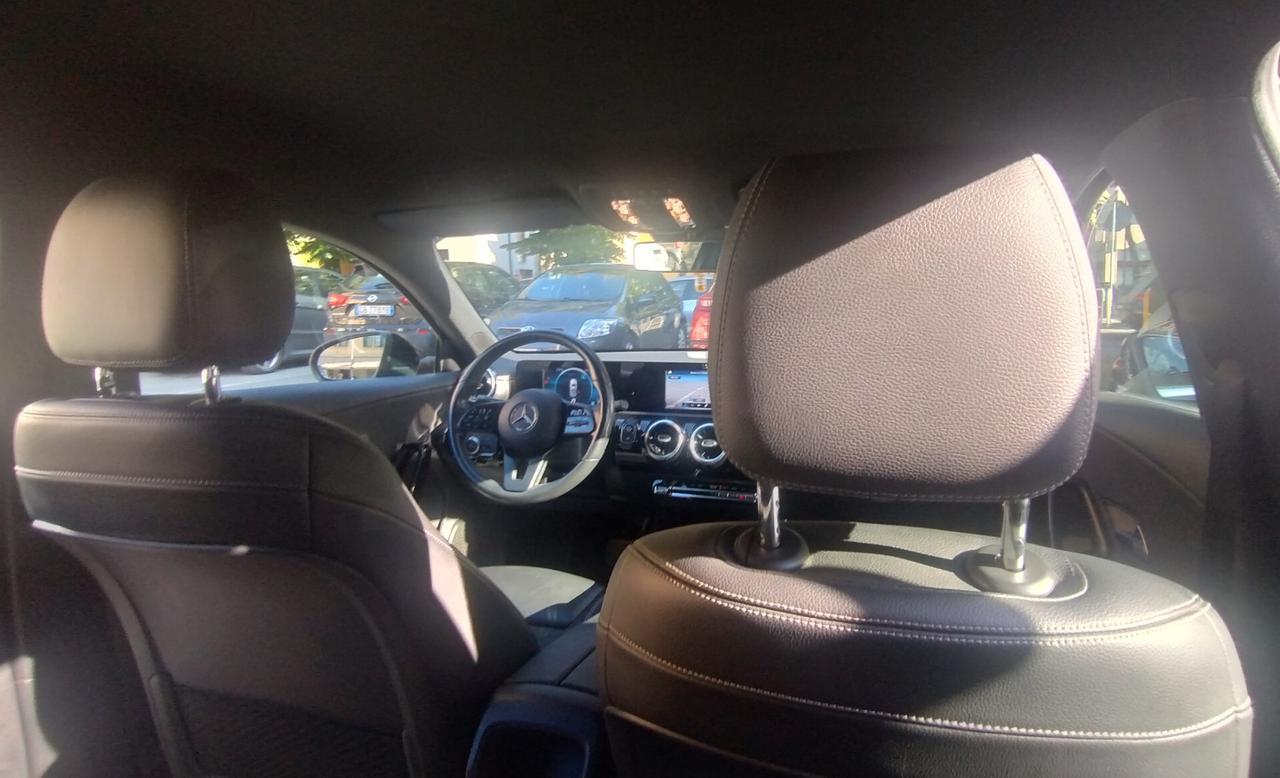Mercedes-benz A 180 d Automatic Business