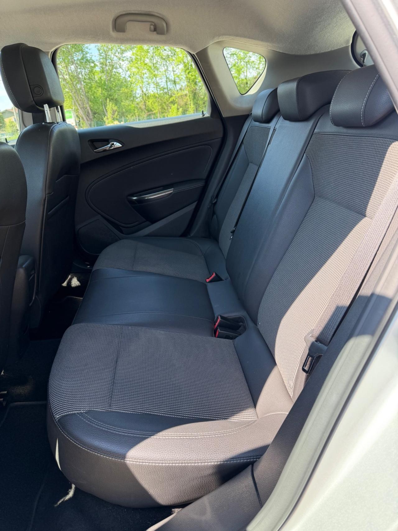 Opel Astra 1.3 CDTI 95CV S&S 5 porte Cosmo