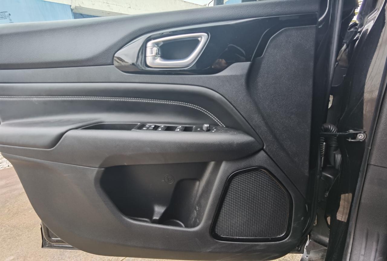 Jeep Compass 1.3 T4 PHEV AT6 4xe Limited