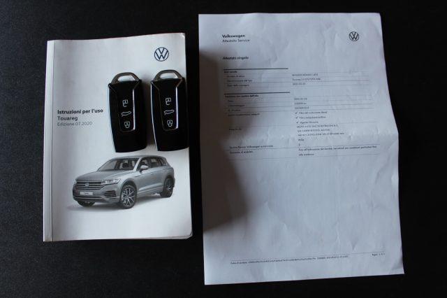 VOLKSWAGEN Touareg 3.0 V6 TDI "Km E SERVICE CERTIFICATI VOLKSWAGEN"
