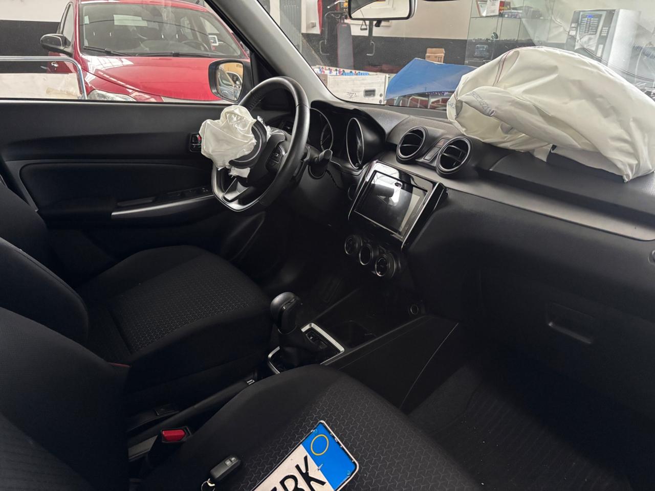 Suzuki Swift 1.2 Hybrid CVT Top