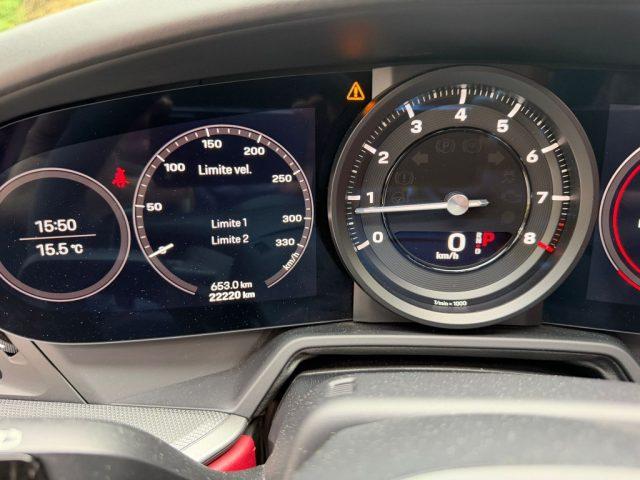 PORSCHE 911 Carrera 4S