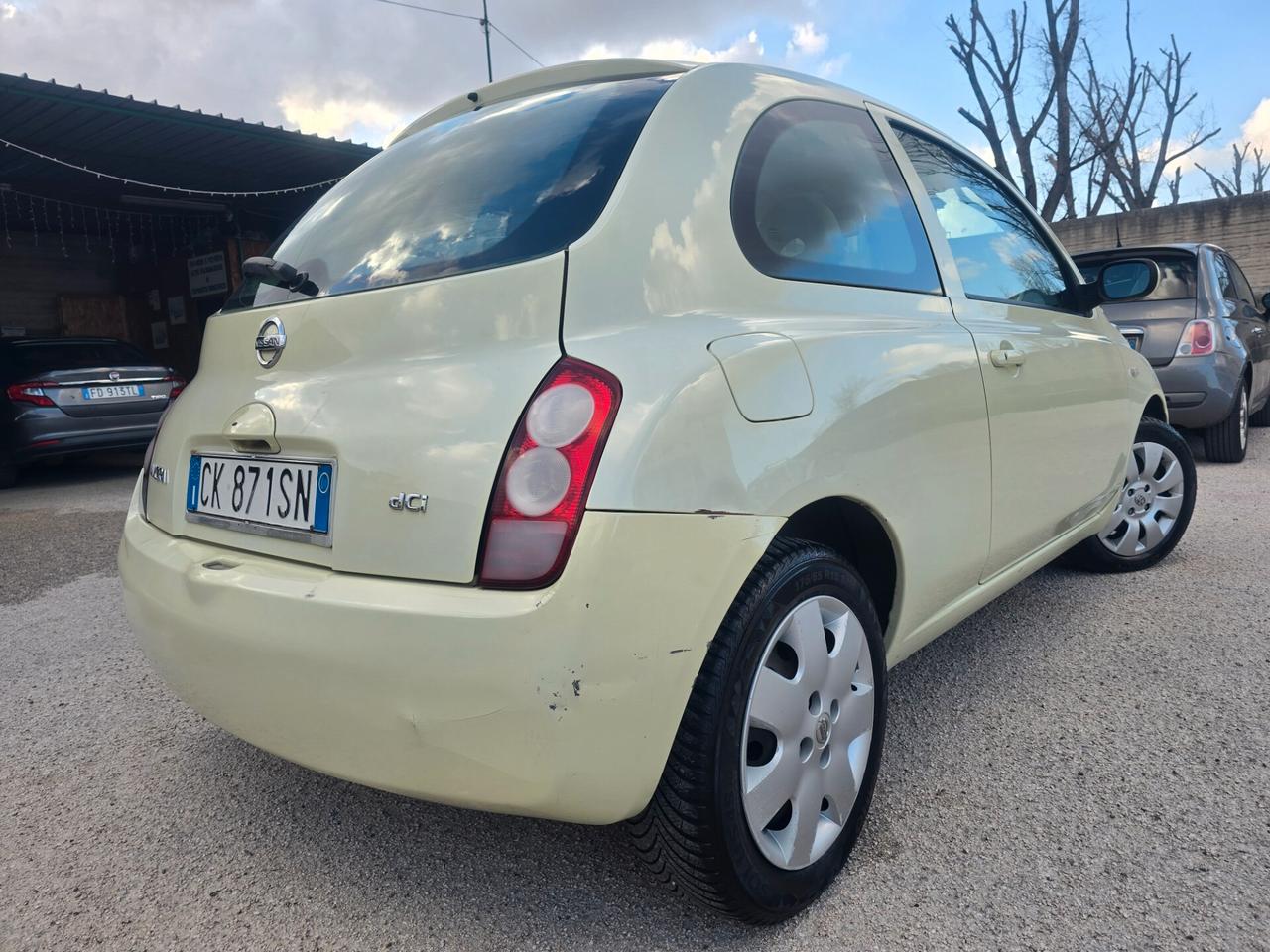 Nissan Micra 1.5dci 82CV full economica 2004