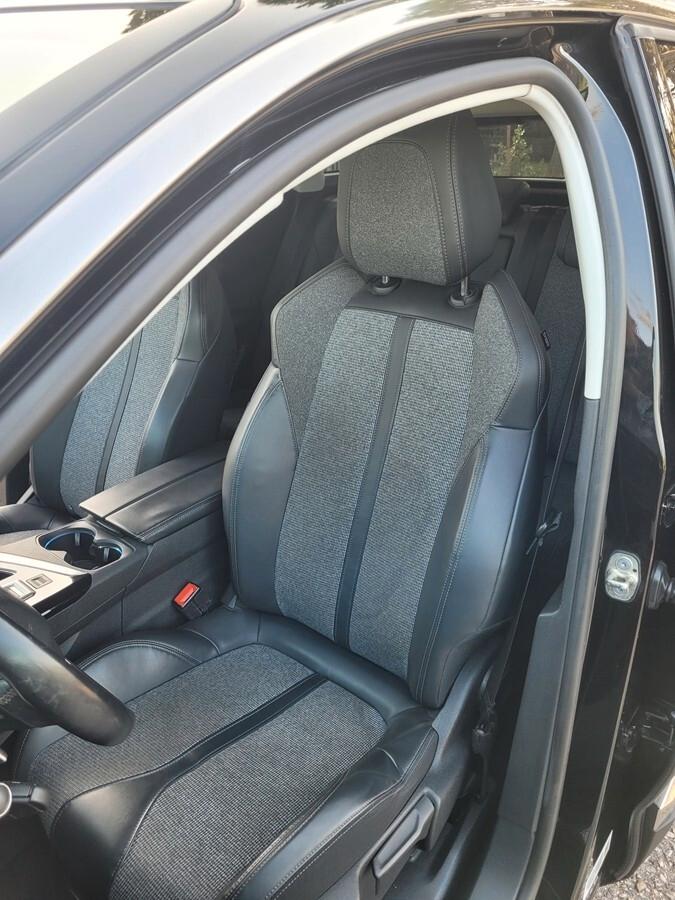 Peugeot 3008 BlueHDi 120 S&S EAT6 Allure