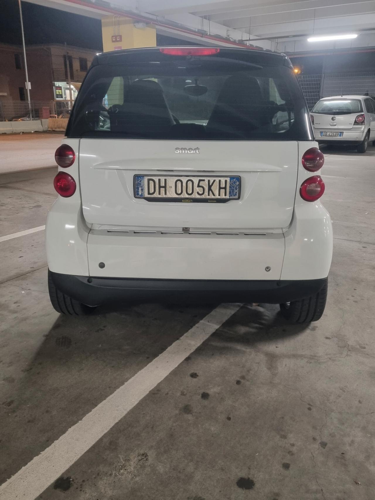 Smart ForTwo 1000 52 kW coupé pure
