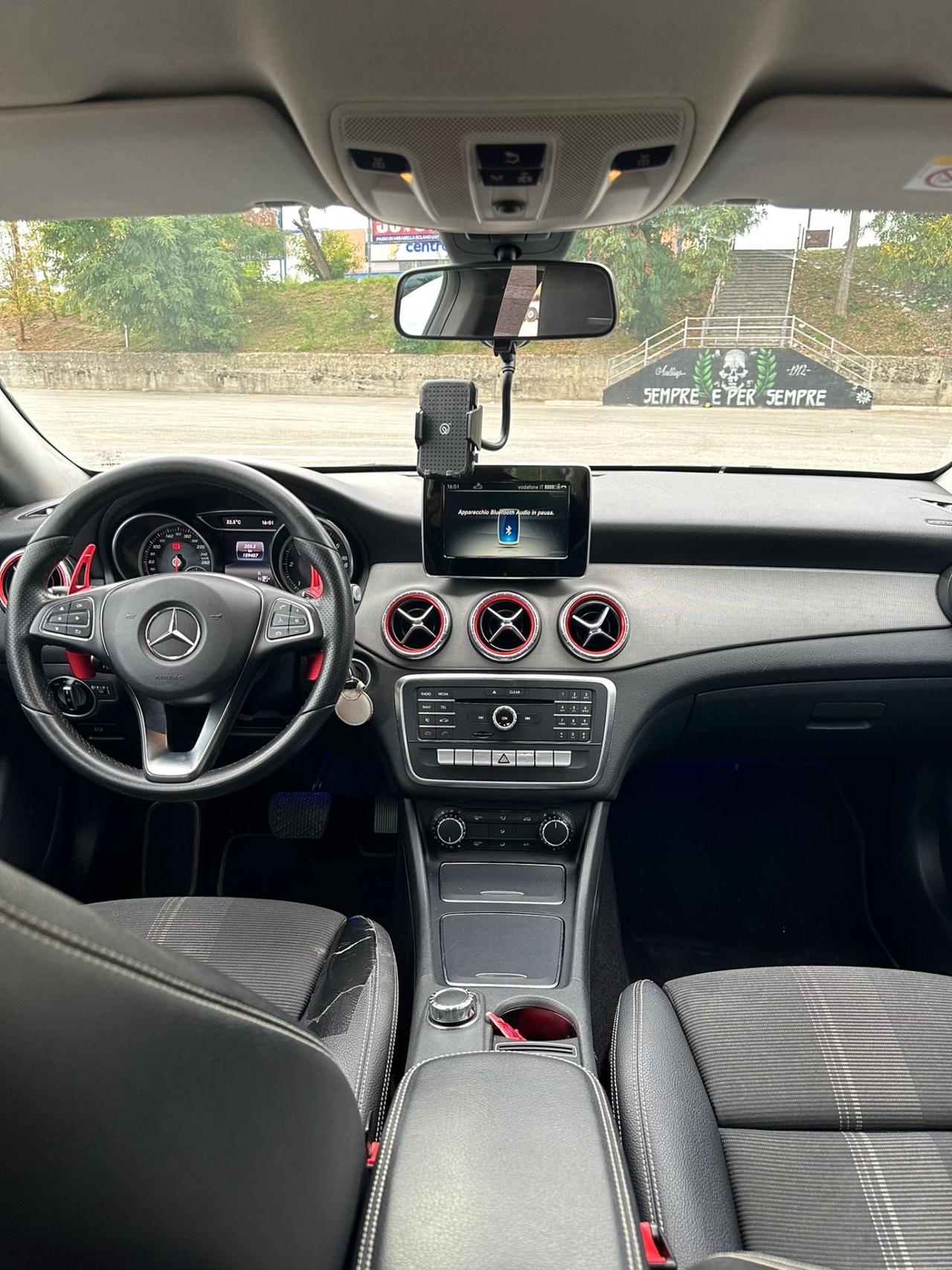 Mercedes-benz CLA 180 CLA 180 d Automatic Sport