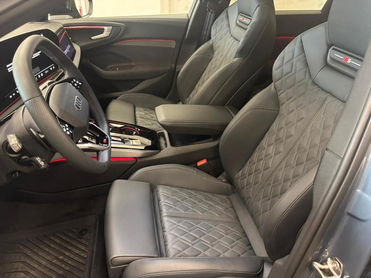 Audi A5 Avant e-hybrid 270 kW S tronic quattro Line Edition