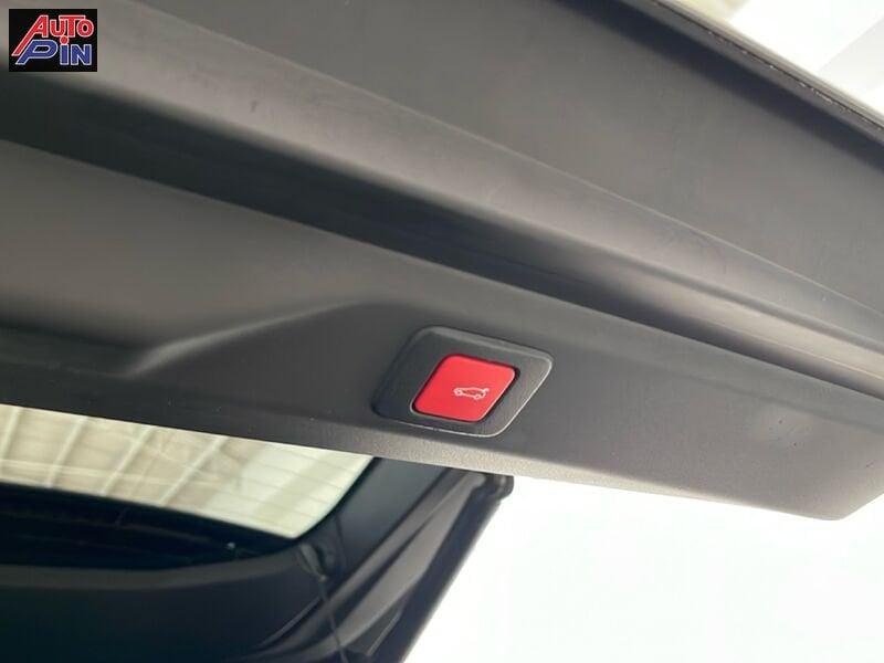 Peugeot 3008 3008 Hybrid 136 e-DCS6 GT