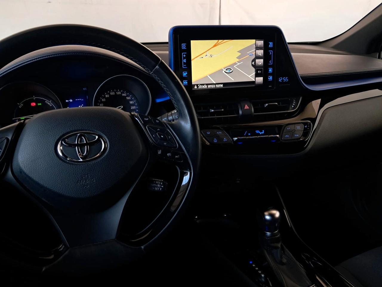 Toyota C-HR 1.8 Hybrid E-CVT Style