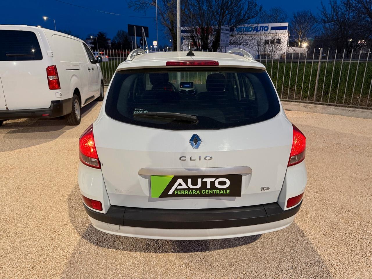 Renault Clio 1.2 16V TCE 105CV SporTour Live!