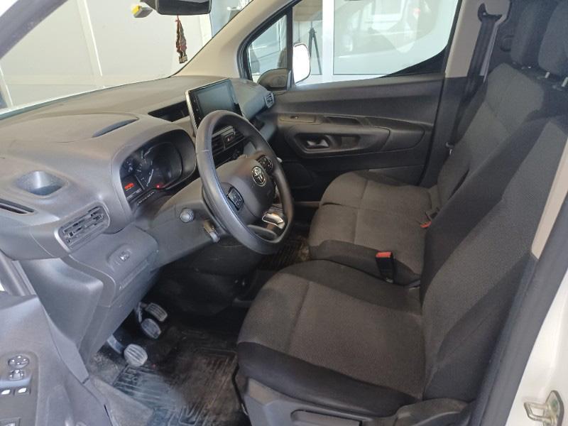 Citroen Berlingo Toyota Proace City 1.5d 100cv L2 S 10q Comfort