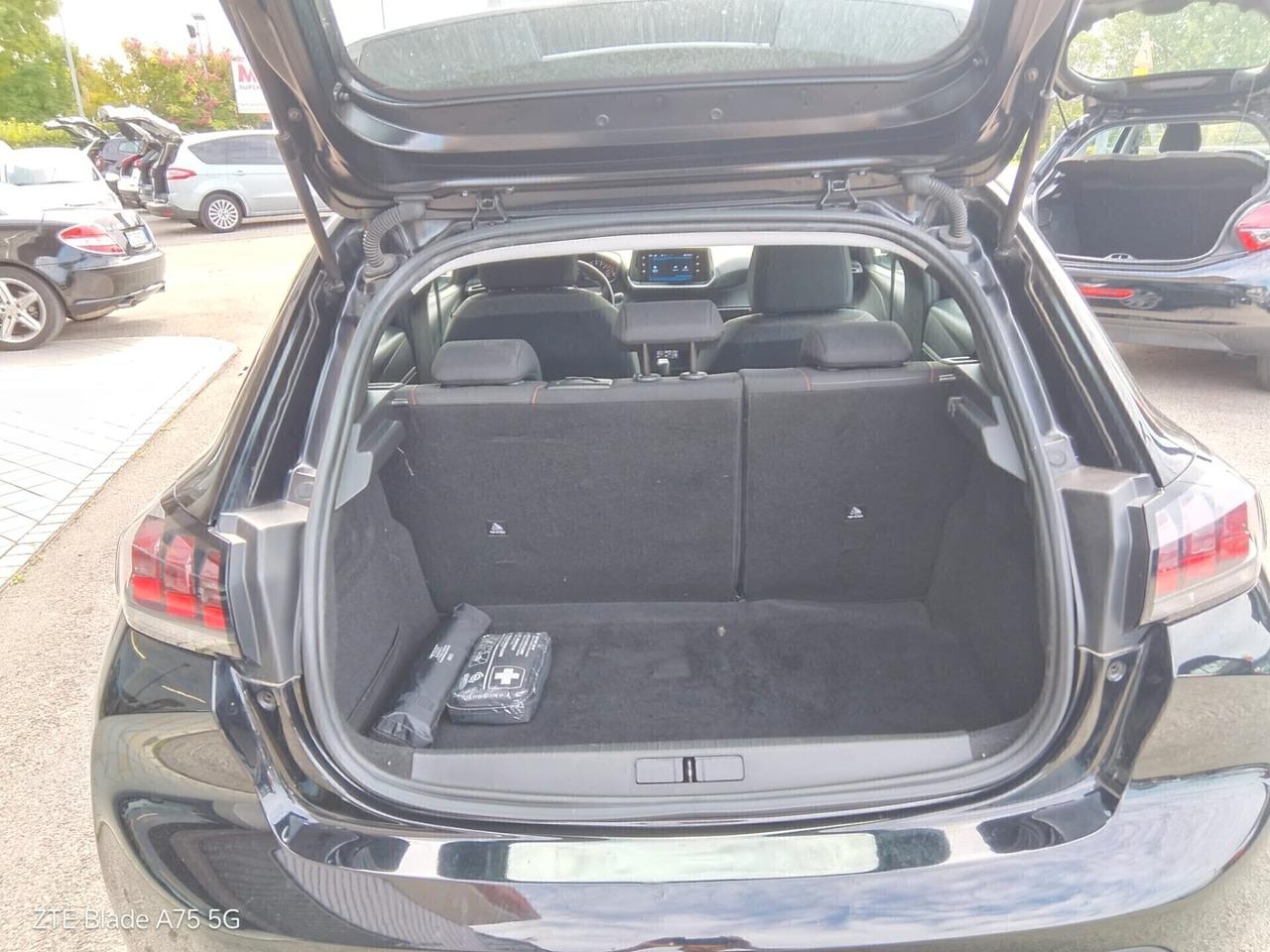 Peugeot 208 1.2 2020 neopatentati