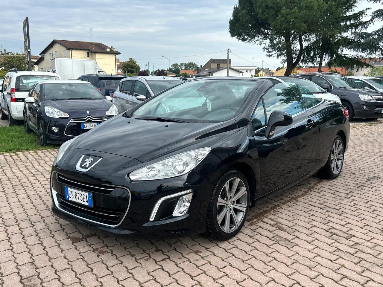 Peugeot 308 1.6 e-HDi 115CV Stop&Start CC Allure