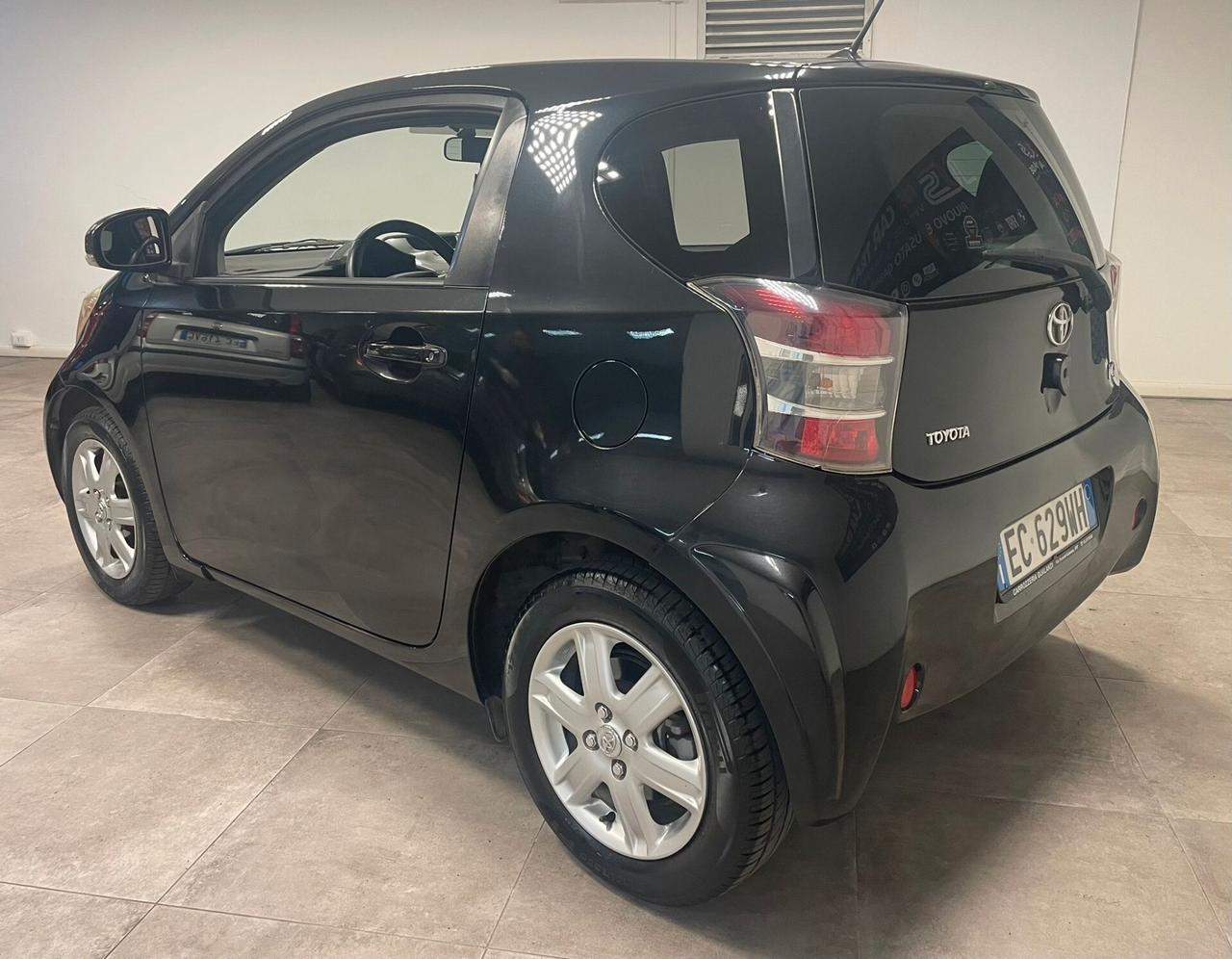 Toyota iQ 1.0 Sol