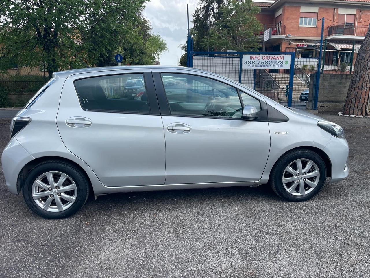 Toyota Yaris 1.5 Hybrid 5 porte Lounge Più