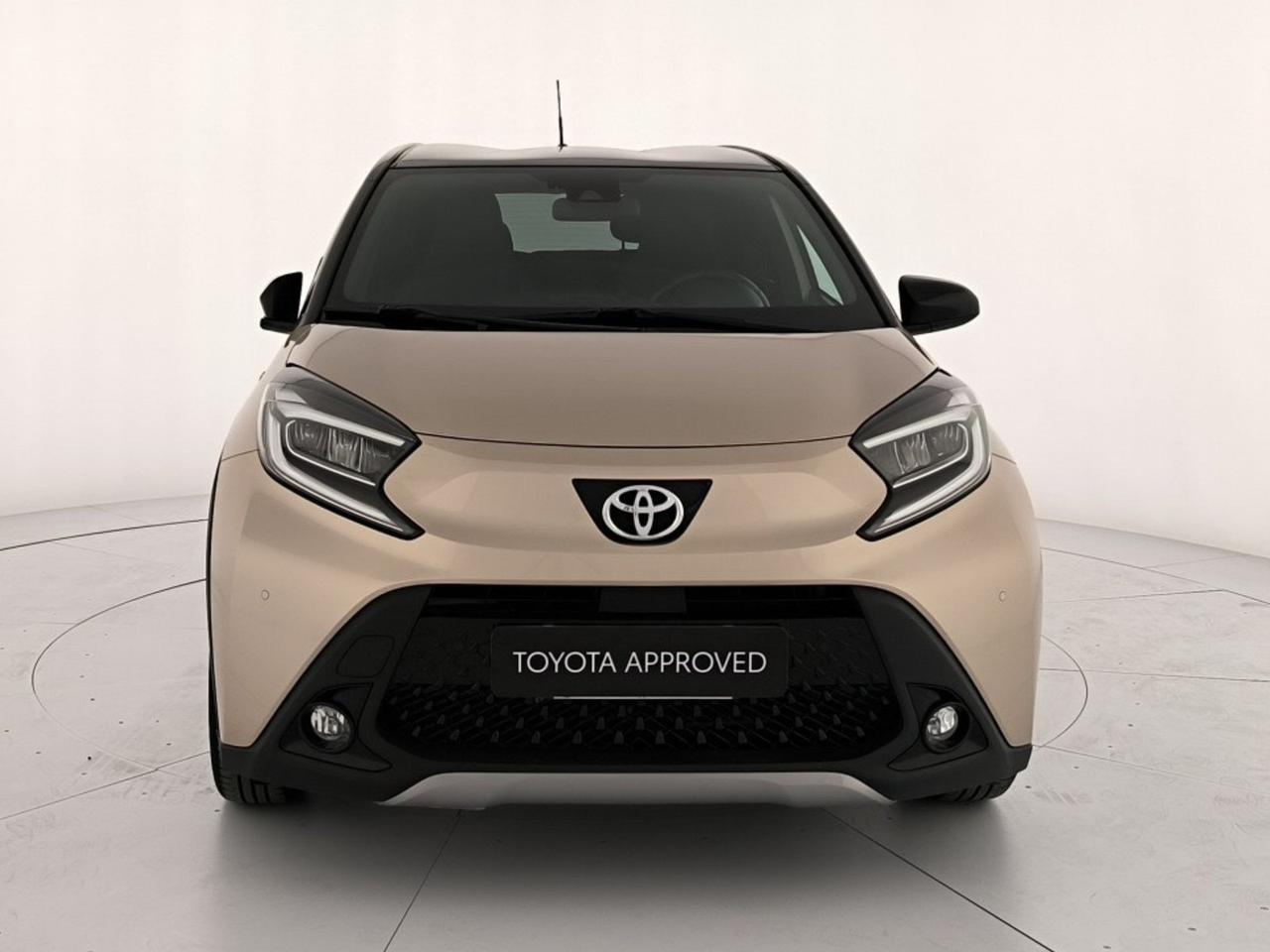 Toyota Aygo x 1.0 lounge 72cv