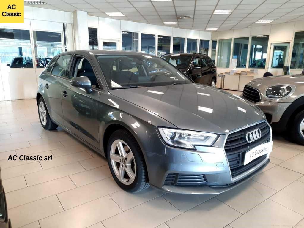 Audi A3 Sportback S Tronic Business 1.6 Tdi 116 cv