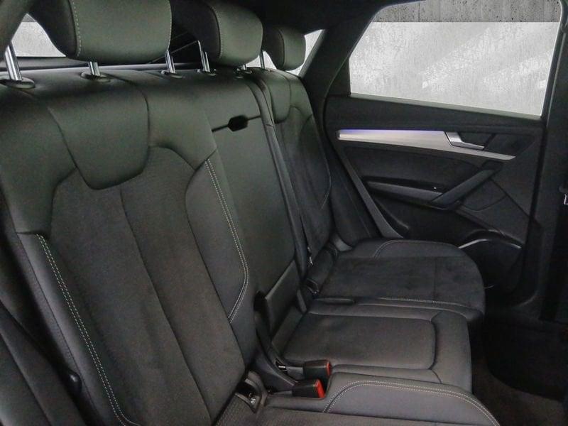 Audi Q5 Sportback 40 2.0 tdi mhev 12V Identity Black quattro s-tronic