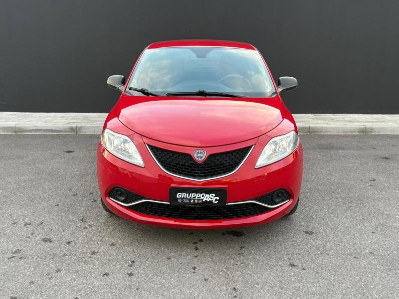 Lancia Ypsilon 5 Porte 1.2 BENZ/GPL Gold 69cv OK NEOPATENTATI