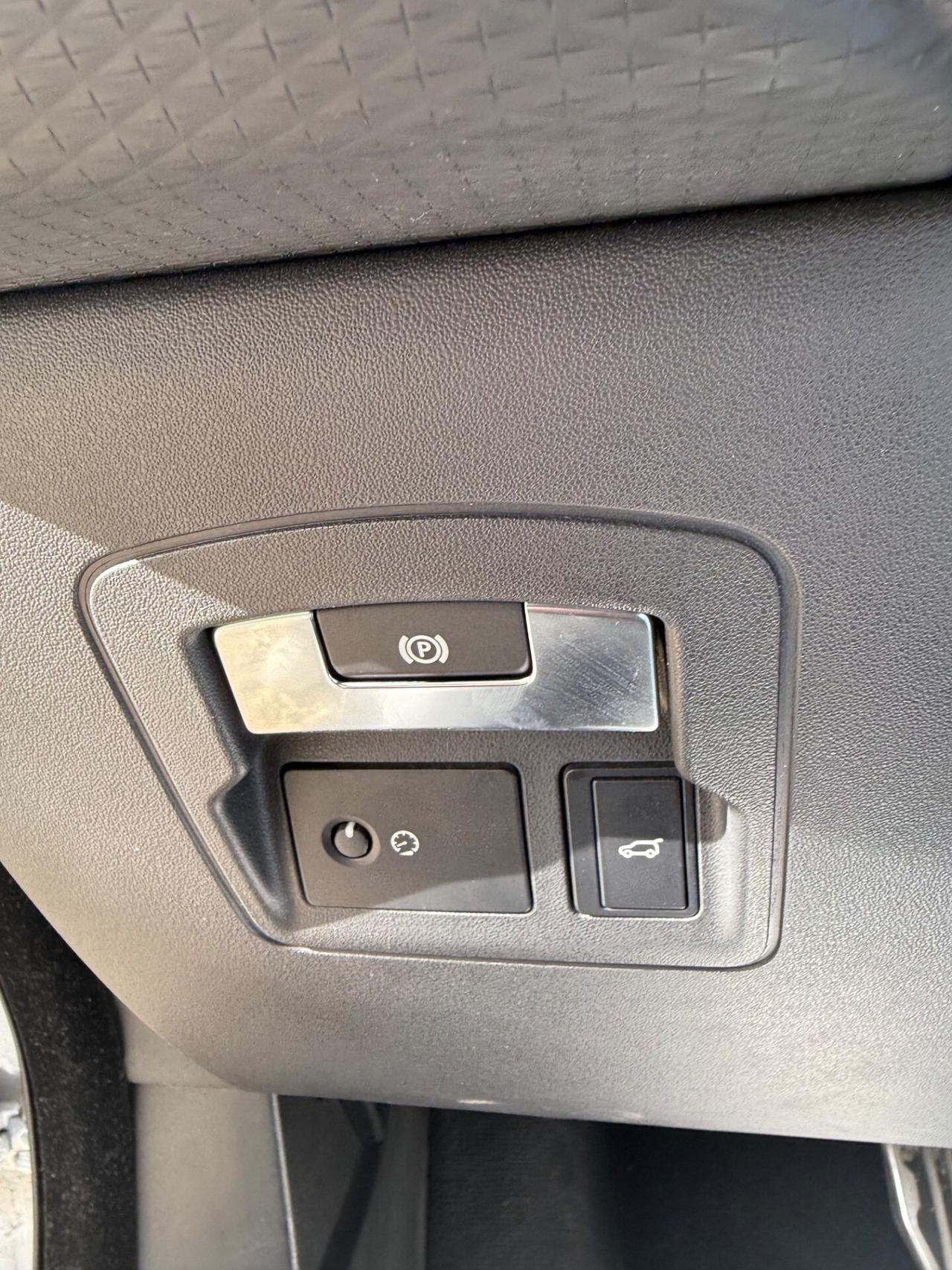 Land Rover Range Velar 2.0D I4 240 CV R-Dynamic HS