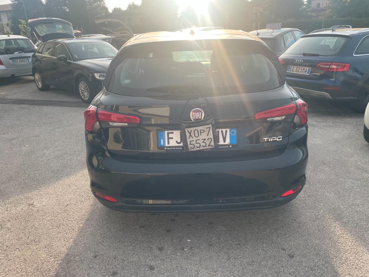 Fiat Tipo 1.6 Mjt S&S 5 porte Easy