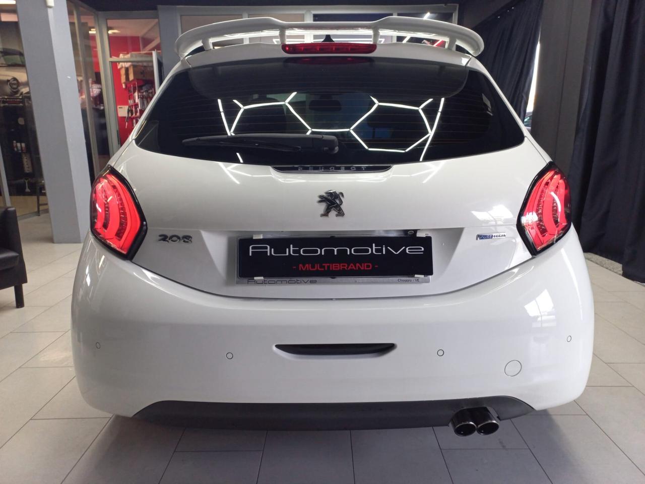 Peugeot 208 PureTech 82 5 porte Allure