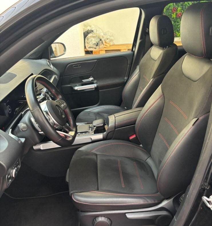 MERCEDES GLB (X247) GLB 200 d Automati...